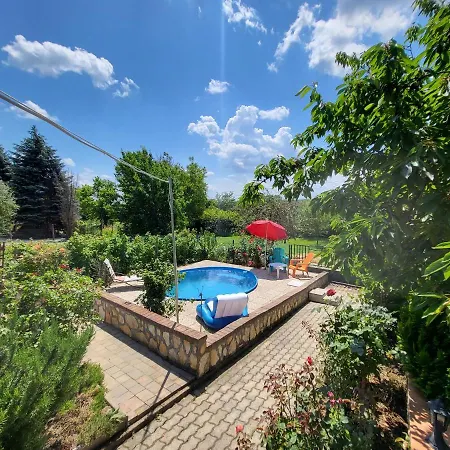 アパート Patkohaz